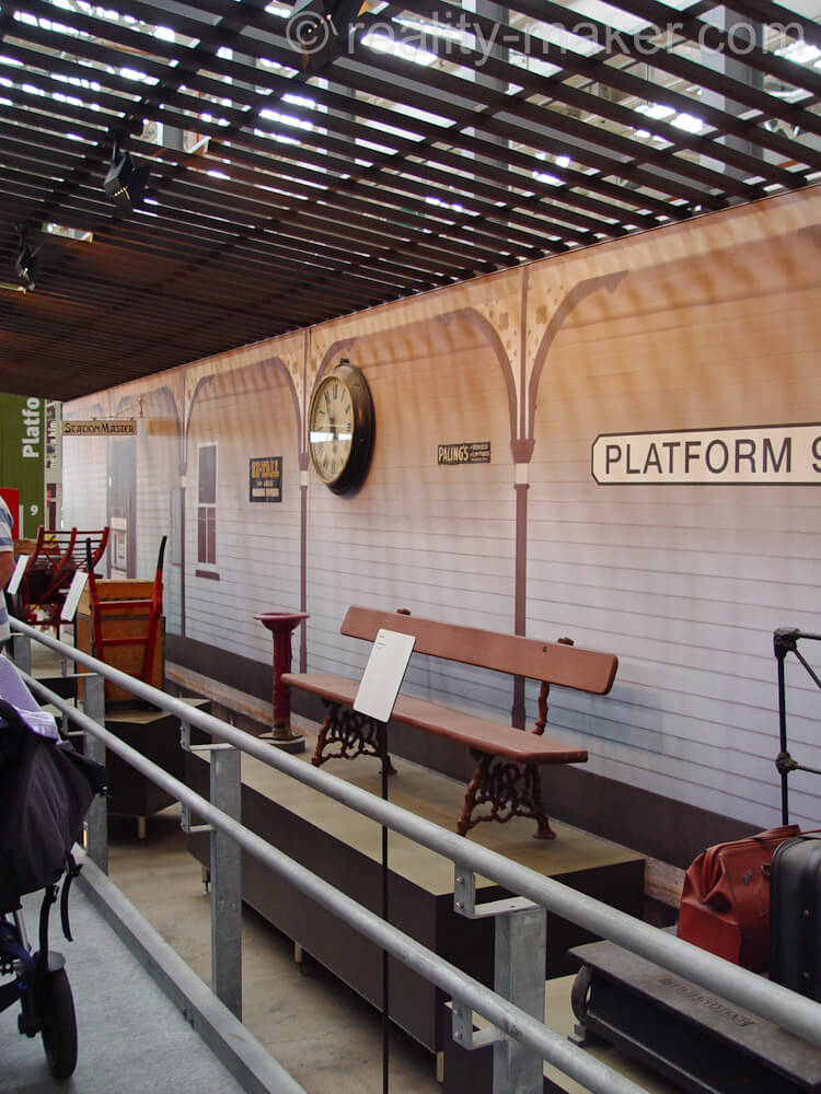 Так выглядела платформа железнодорожной станции в штате Квинсленд, Австралий около ста лет тому назад